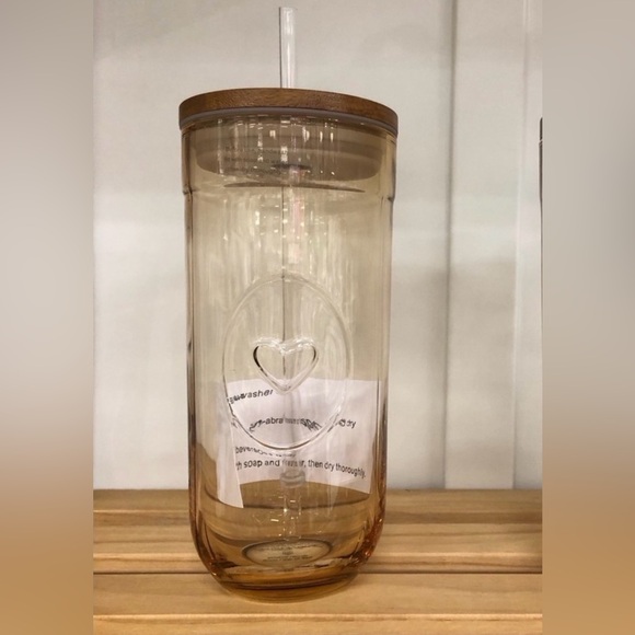 Hearth & Hand - 21oz Fluted Round Glass Tumbler with a Heart Design & Wooden Cap - Picture 2 of 4